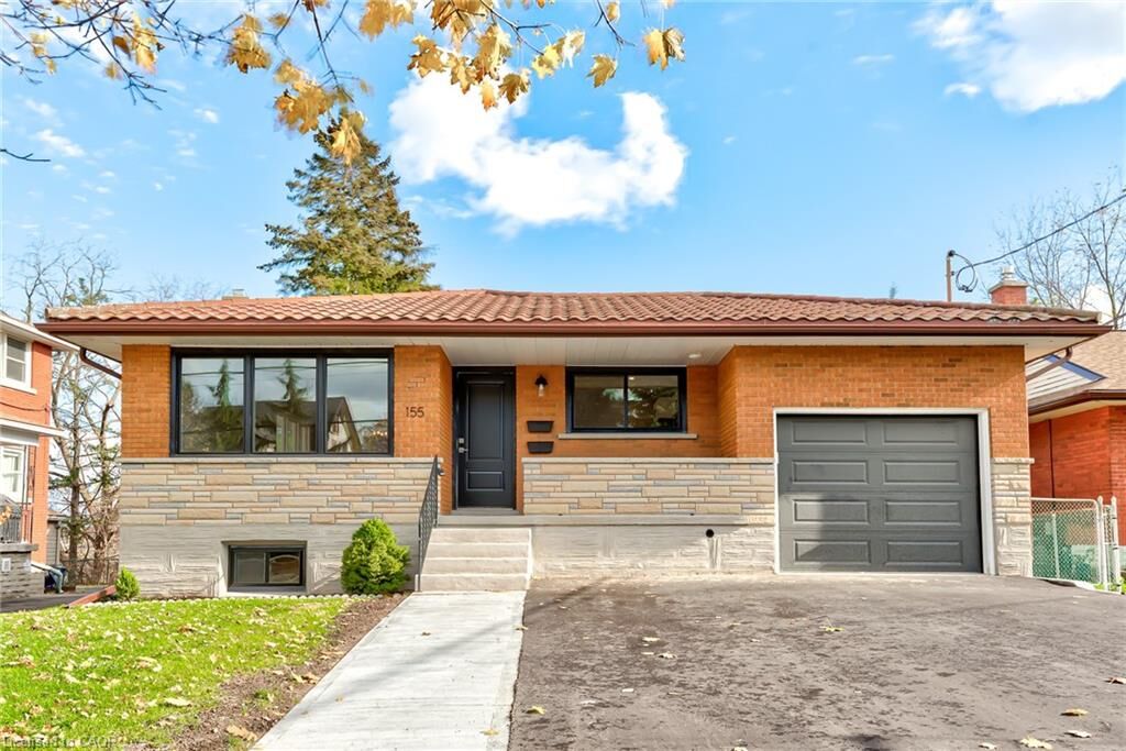 Property Photo:  155 Doon Road Upper  ON N2G 3E1 