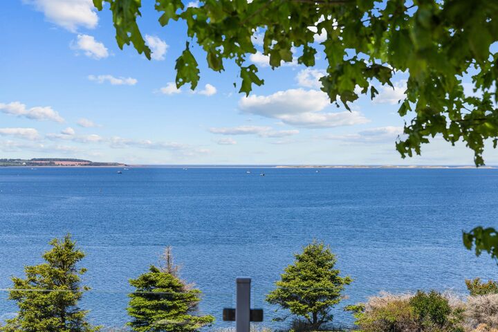 Property Photo:  73 Four Winds Lane  PE C0A 1E0 