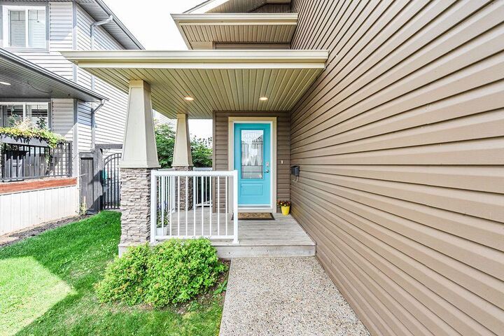 Property Photo:  3419 51 Street  AB T4V 5J2 