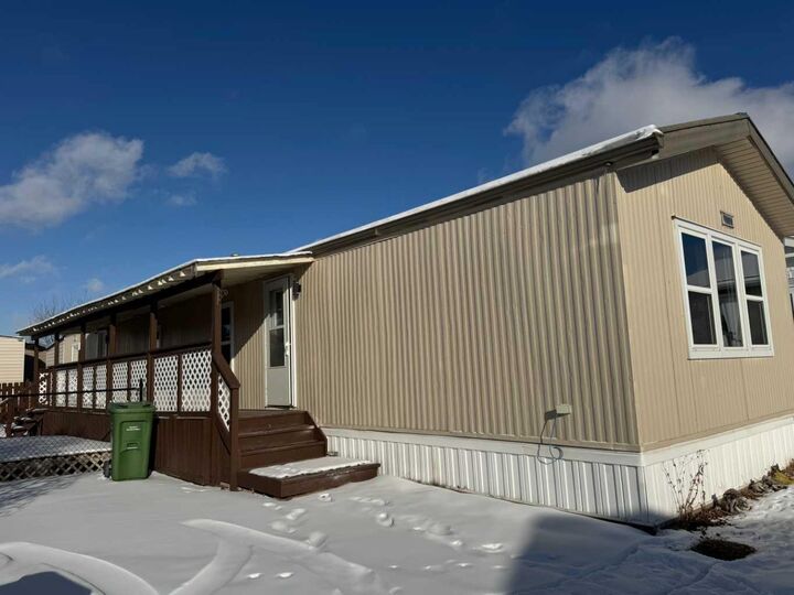 Property Photo: 3223 83 Street NW 185 AB T3B 5N3