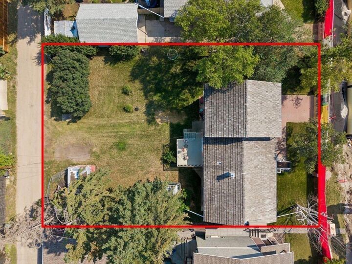 Property Photo: 8832 34 Avenue NW AB T3B 1R8