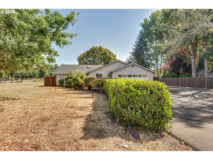 Property Photo:  9811 NE 138th Ct  WA 98682 