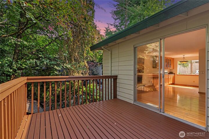 Property Photo:  11617  7th Avenue SW  WA 98146 