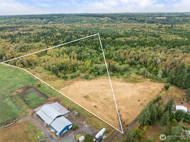 Property Photo:  233  Allison Road  WA 98591 