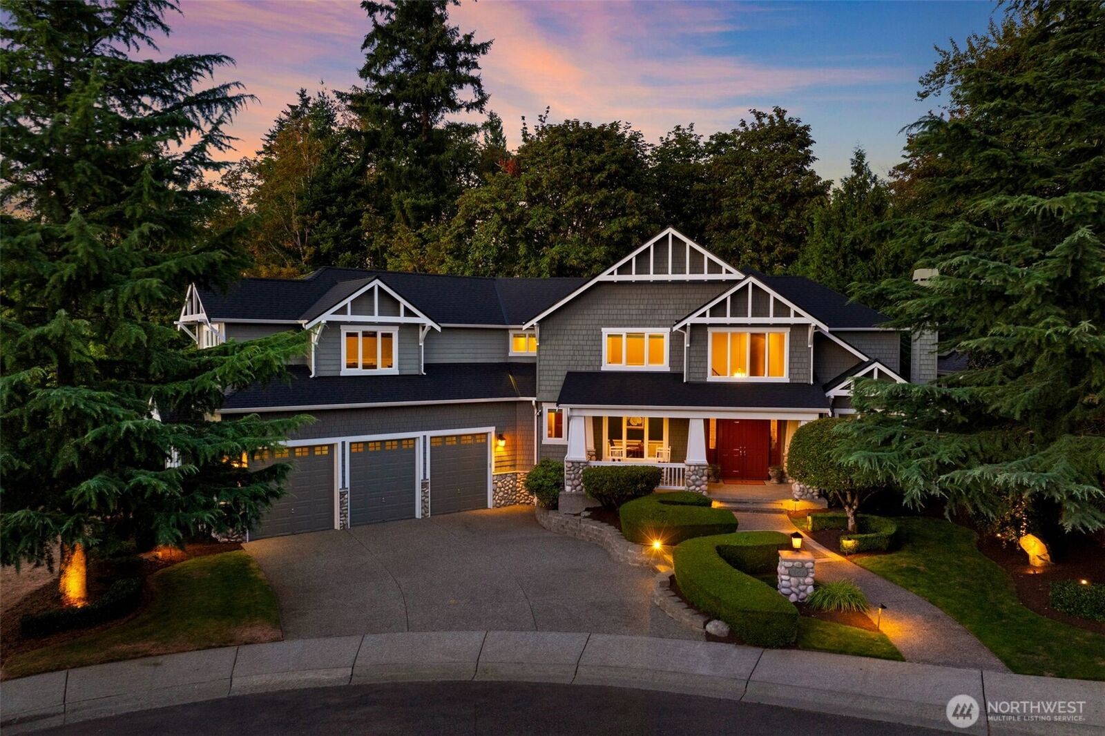Property Photo:  306  240th Place SE  WA 98074 