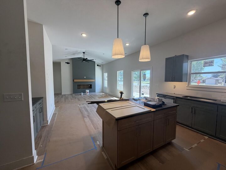 Property Photo: 709 N Wheatland Ct KS 67235