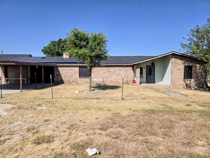 Property Photo:  1111 McCall Street  TX 76837 