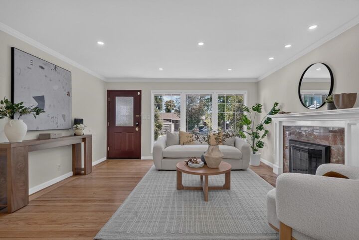 Property Photo: 3050 Hastings Avenue CA 94061