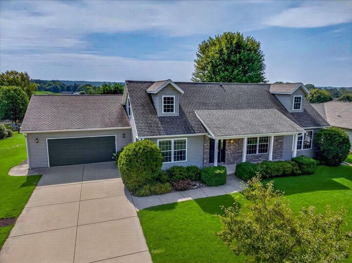 Property Photo:  3009 Allies Lane  WI 53528 