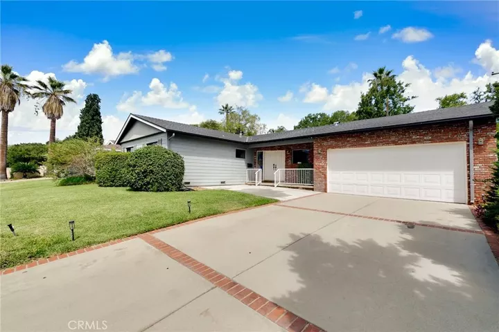 Property Photo:  717 E Laurel Avenue  CA 91741 