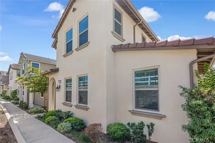 Property Photo:  13832 Gazania Lane  CA 92336 