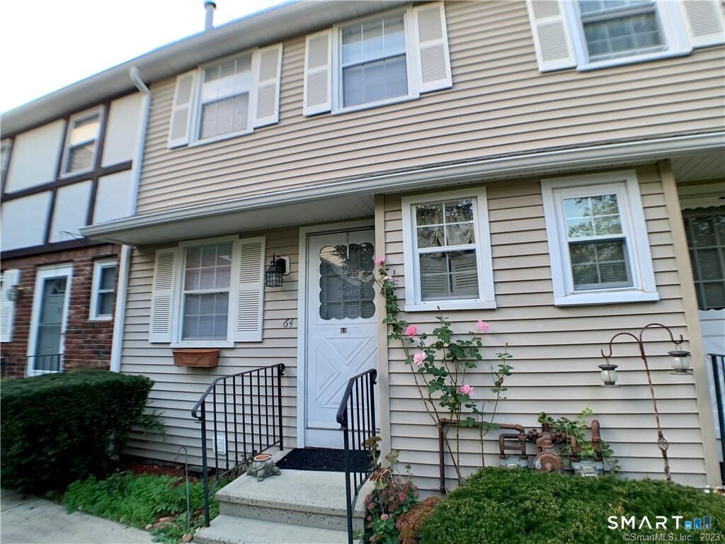Property Photo:  64 East Gate Lane  CT 06514 