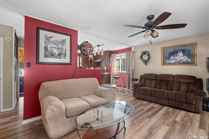 Property Photo:  204 2nd Avenue E  SK S0J 2E0 