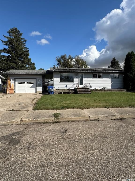 73 Canwood Crescent — photo 1