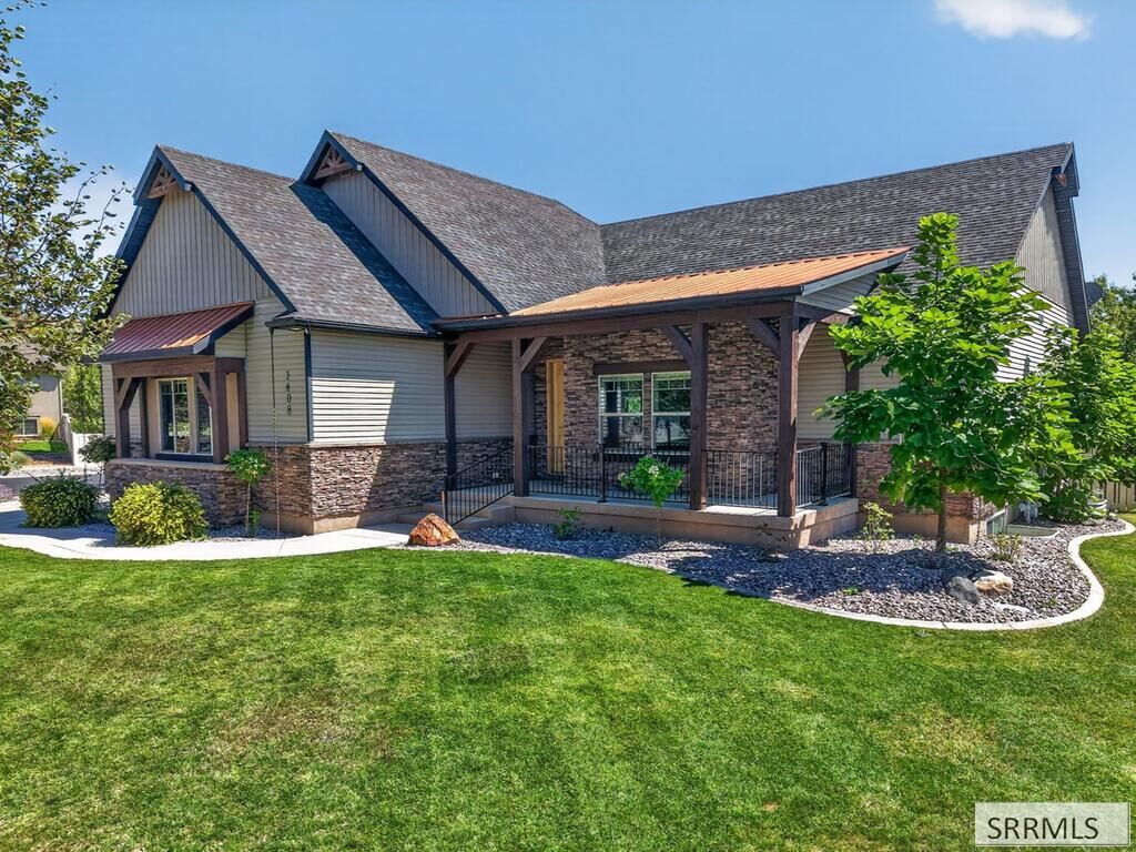 Property Photo:  1408 Stoneridge Drive  ID 83204 