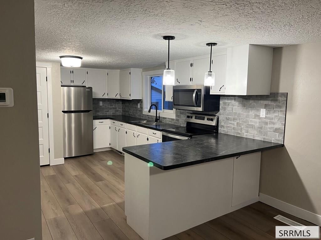 Property Photo: 461 Lomax Street A ID 83401