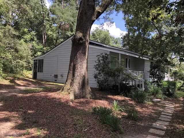 Property Photo:  3499 Bear Creek Road  FL 32308 
