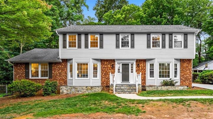 Property Photo: 1017 Bridgewater Drive NC 27410