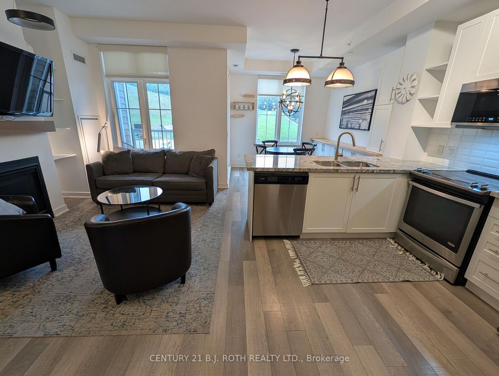 Photo de la propriété:  40 Horseshoe Boulevard 302  ON L4M 4Y8 