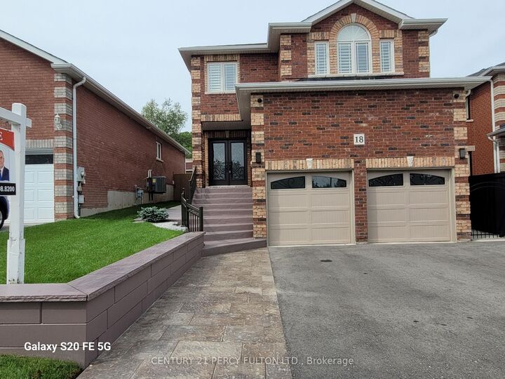 Property Photo:  18 Wyman Crescent  ON L3Z 3J5 