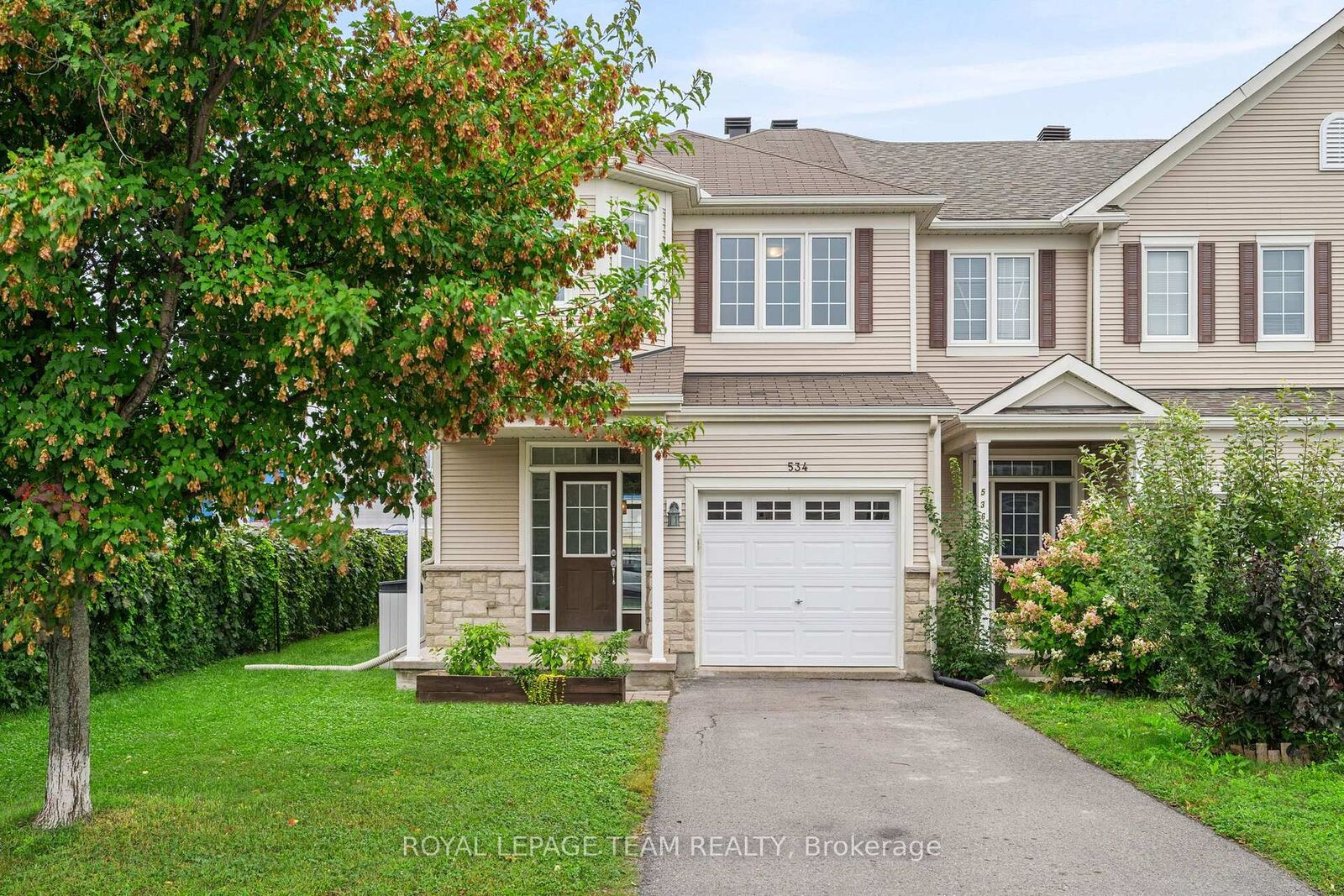 Property Photo:  534 Barrick Hill Road  ON K2M 0B4 