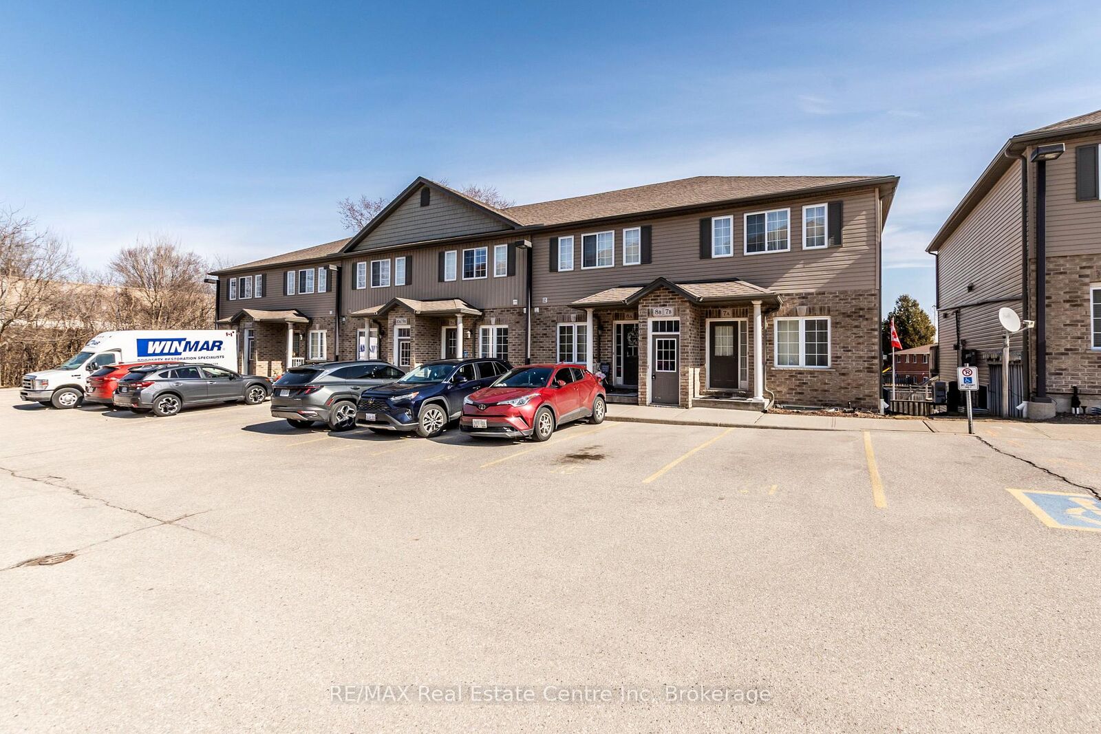Property Photo: 38 Howe Drive 8B ON N2E 0E3