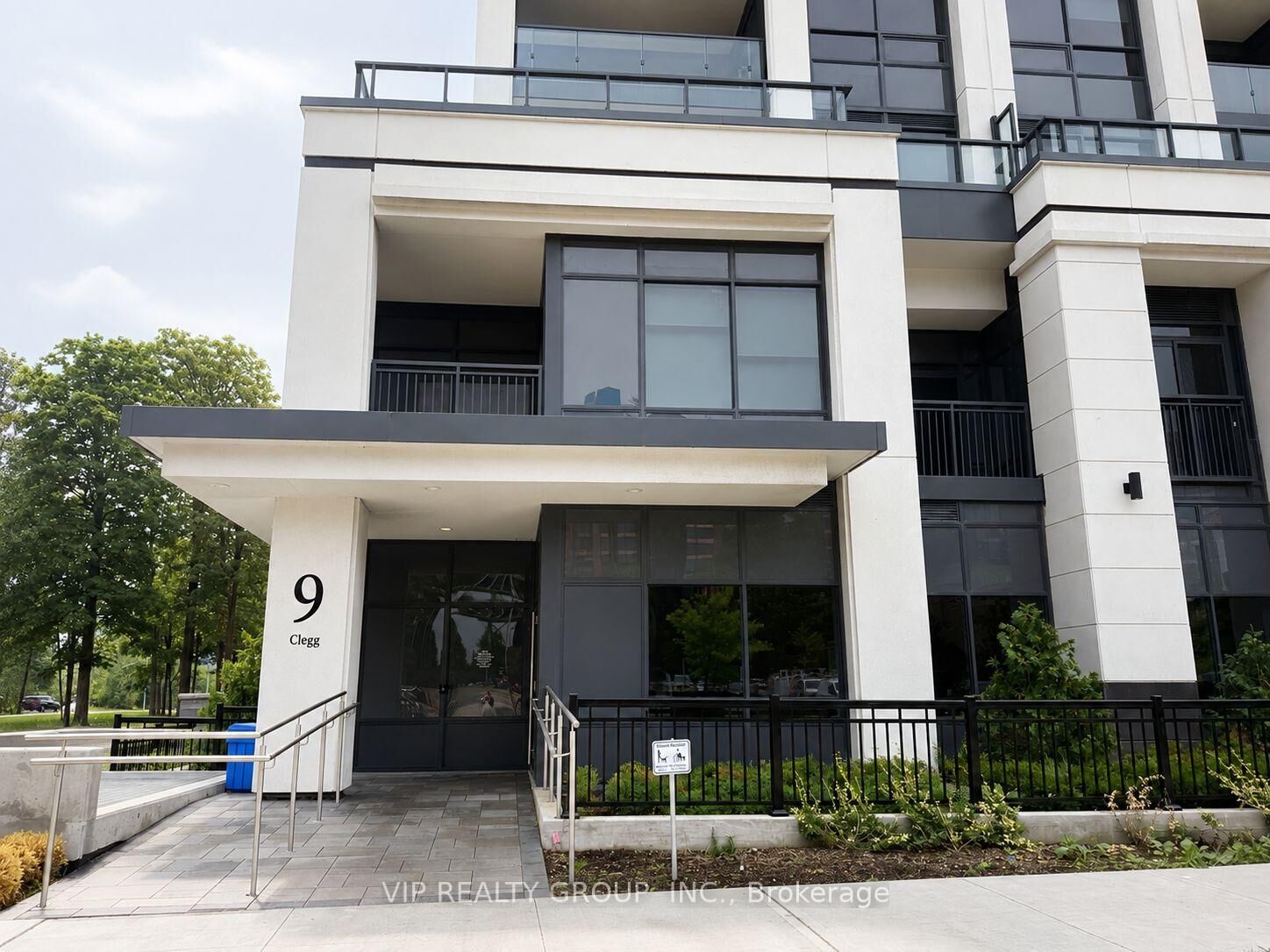 Property Photo:  9 Clegg Road 816  ON L6G 0H3 