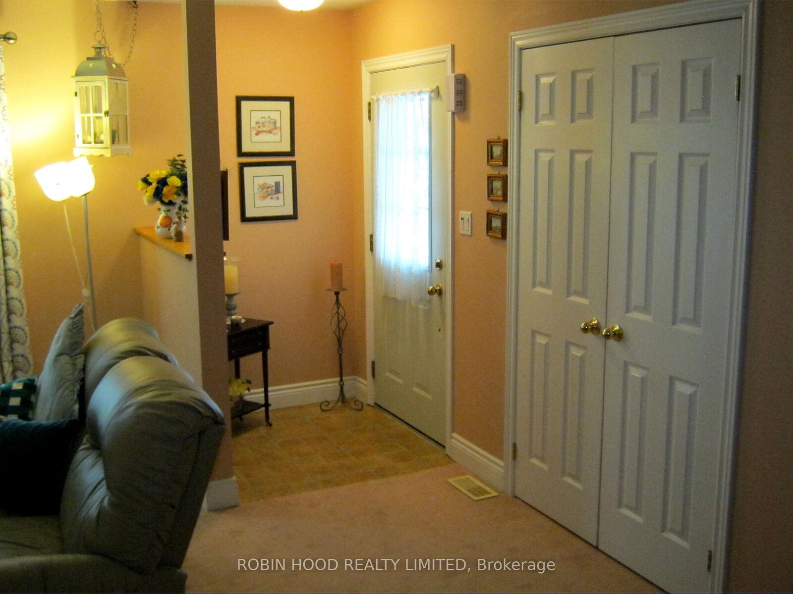Property Photo:  40 Dormer Road  ON K9V 6H8 