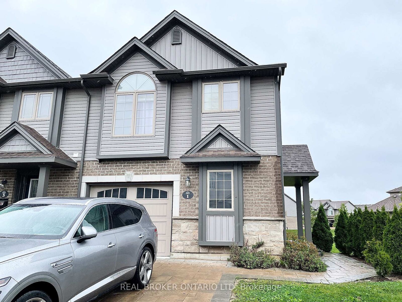 Property Photo:  3400 Castle Rock Place 1  ON N6L 0E4 