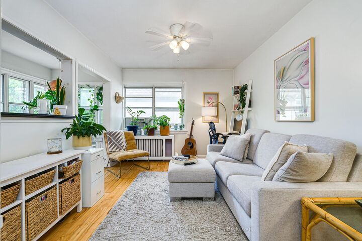 Photo de la propriété:  50 Glenrose Avenue 4  ON M4T 1K4 