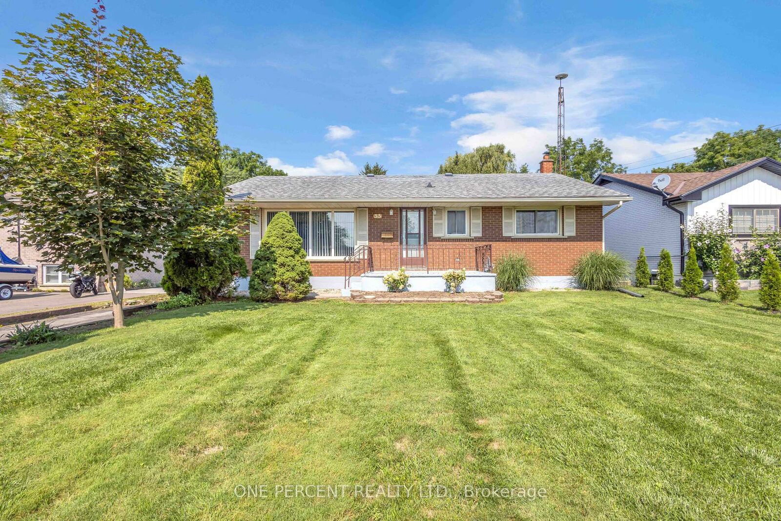 Property Photo:  55 Young Street  ON N4G 3H6 