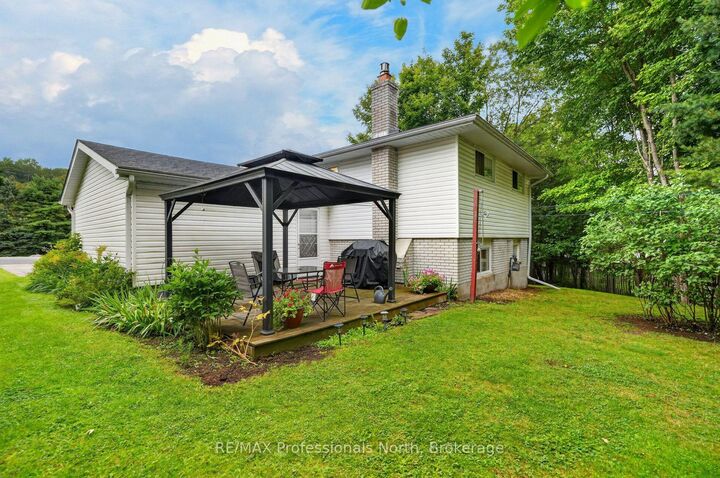 Property Photo:  12 Anthony Court  ON P1H 1T2 