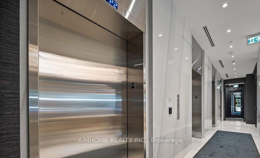 Property Photo:  75 Canterbury Place 1101  ON M2N 0L2 