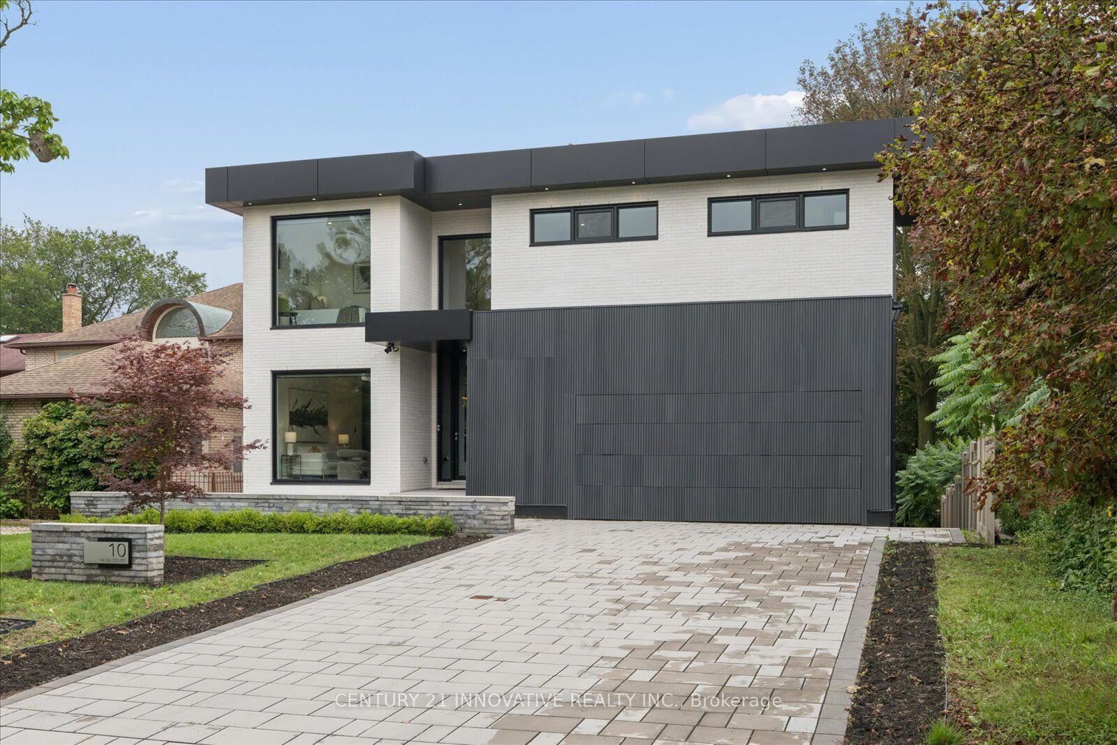 Property Photo:  10 Haida Court  ON M1C 3L1 