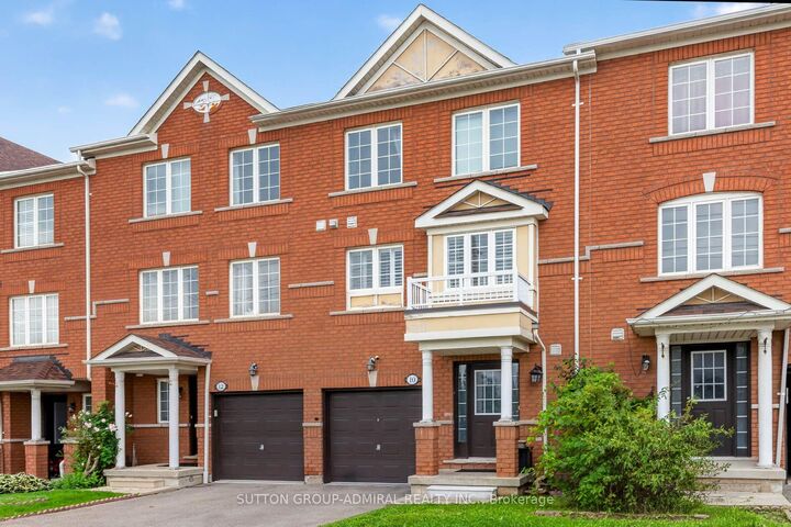 Property Photo:  520 Novo Star Drive 10  ON L5W 1X7 