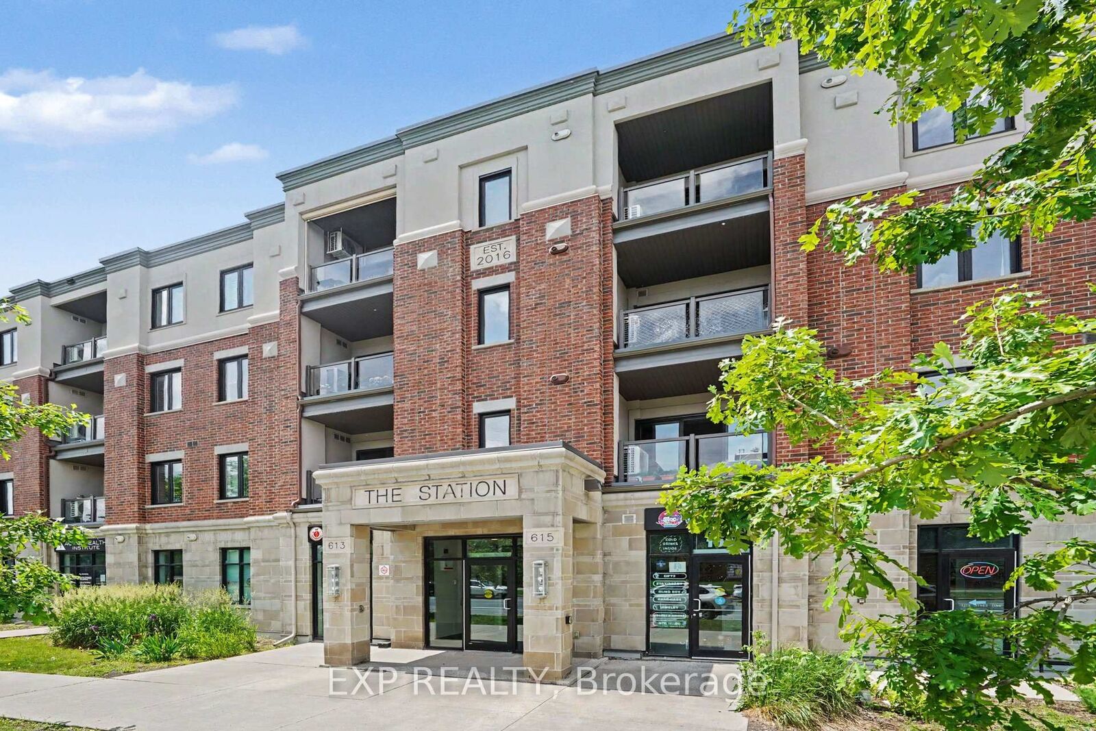 Property Photo:  615 Longfields Drive 405  ON K2J 6J3 