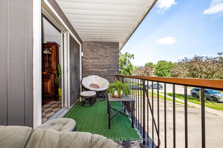Property Photo:  229 Britannia Avenue  ON L3Z 1A4 