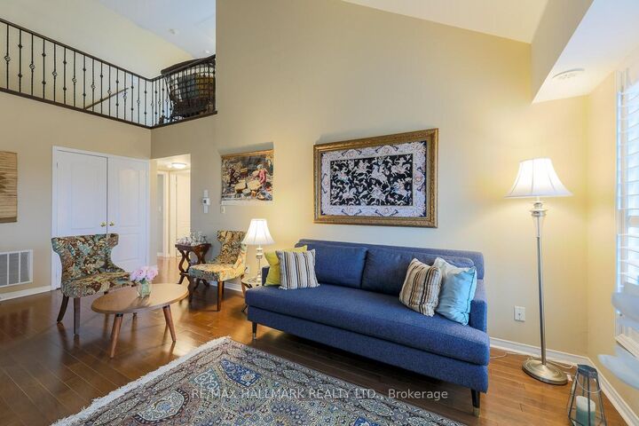 Property Photo: 649D Warden Avenue 24 ON M1L 0E7