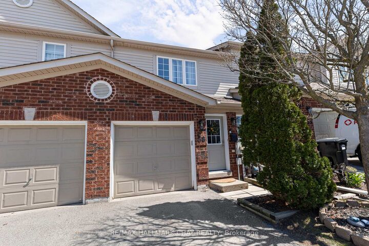 Property Photo:  430 Mapleview Drive E 38  ON L4N 0H4 