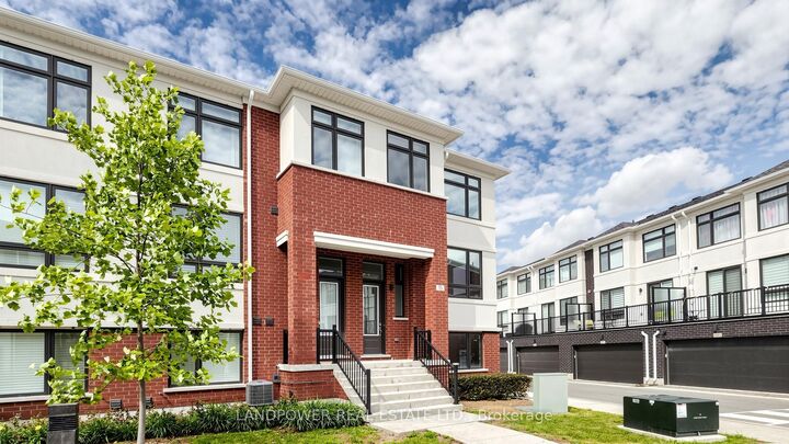 Property Photo: 35 Nine Mile Lane ON L4C 5S6