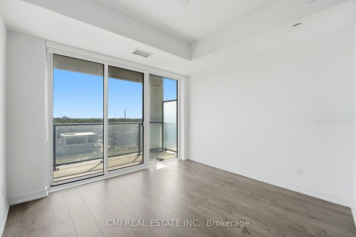 5 Defries Street 801 — photo 1
