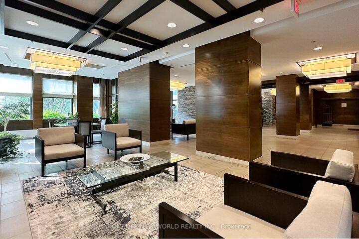 Property Photo:  1 Hurontario Street 506  ON L5G 0A3 