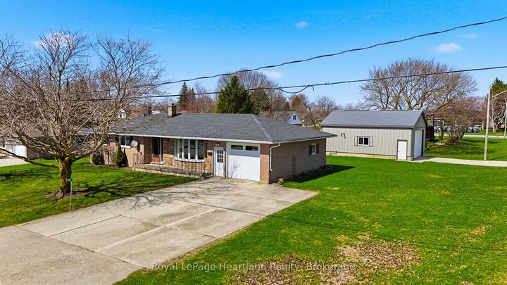 Property Photo:  25 Vincent Street  ON N0G 2J0 