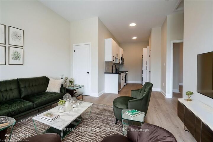 Property Photo:  728 Eleventh Avenue A  ON L8T 2K8 