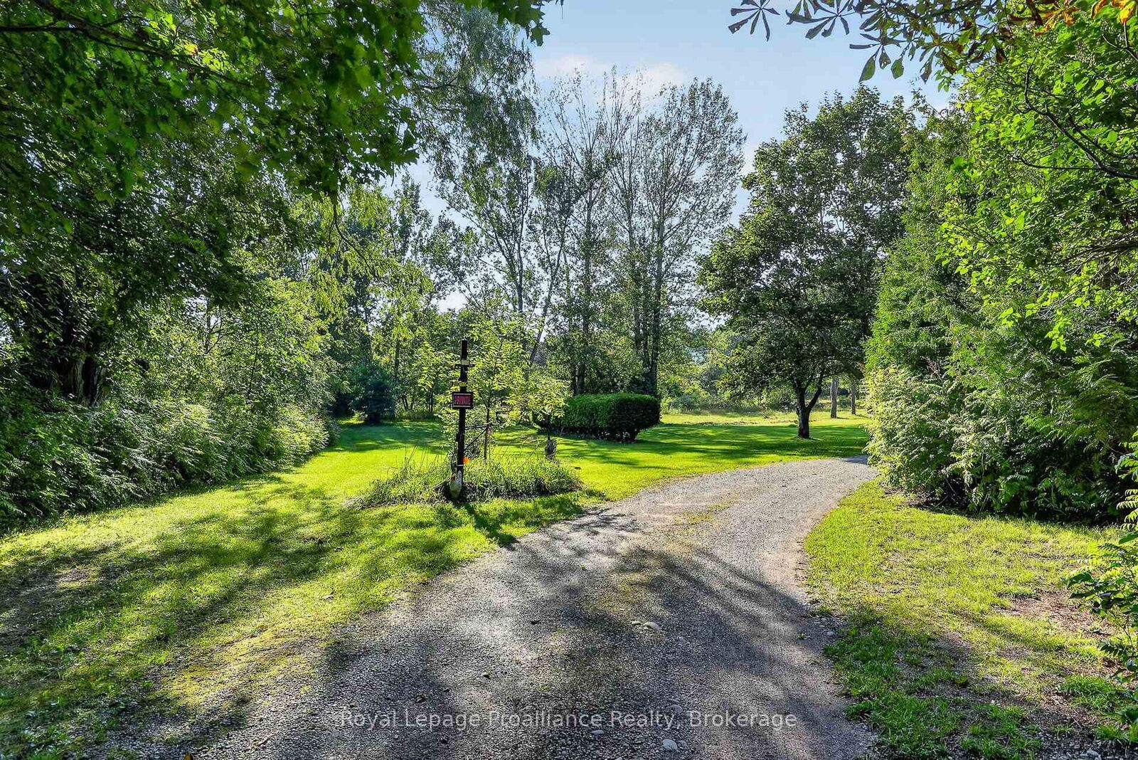 Property Photo:  70 Simpson Street  ON K0K 1H0 