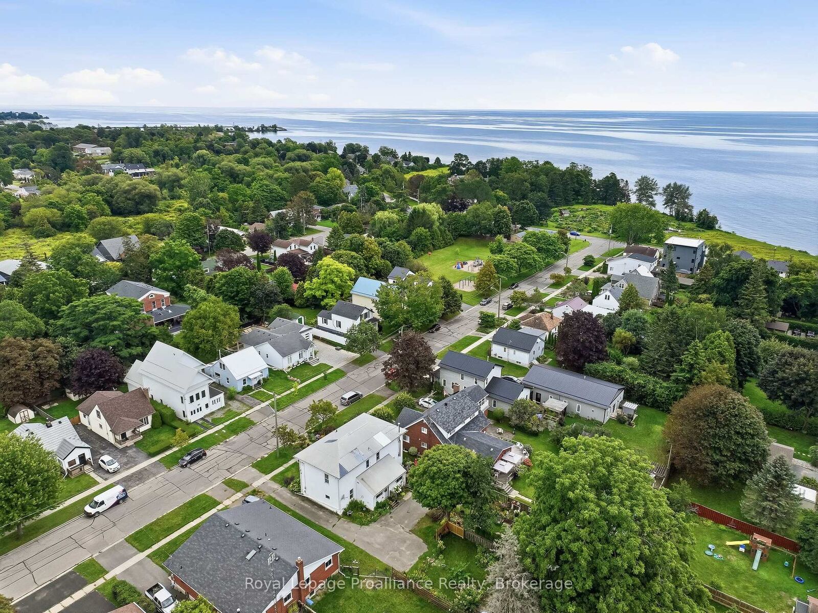 Property Photo:  177 Stuart Street  ON K9A 2Y1 