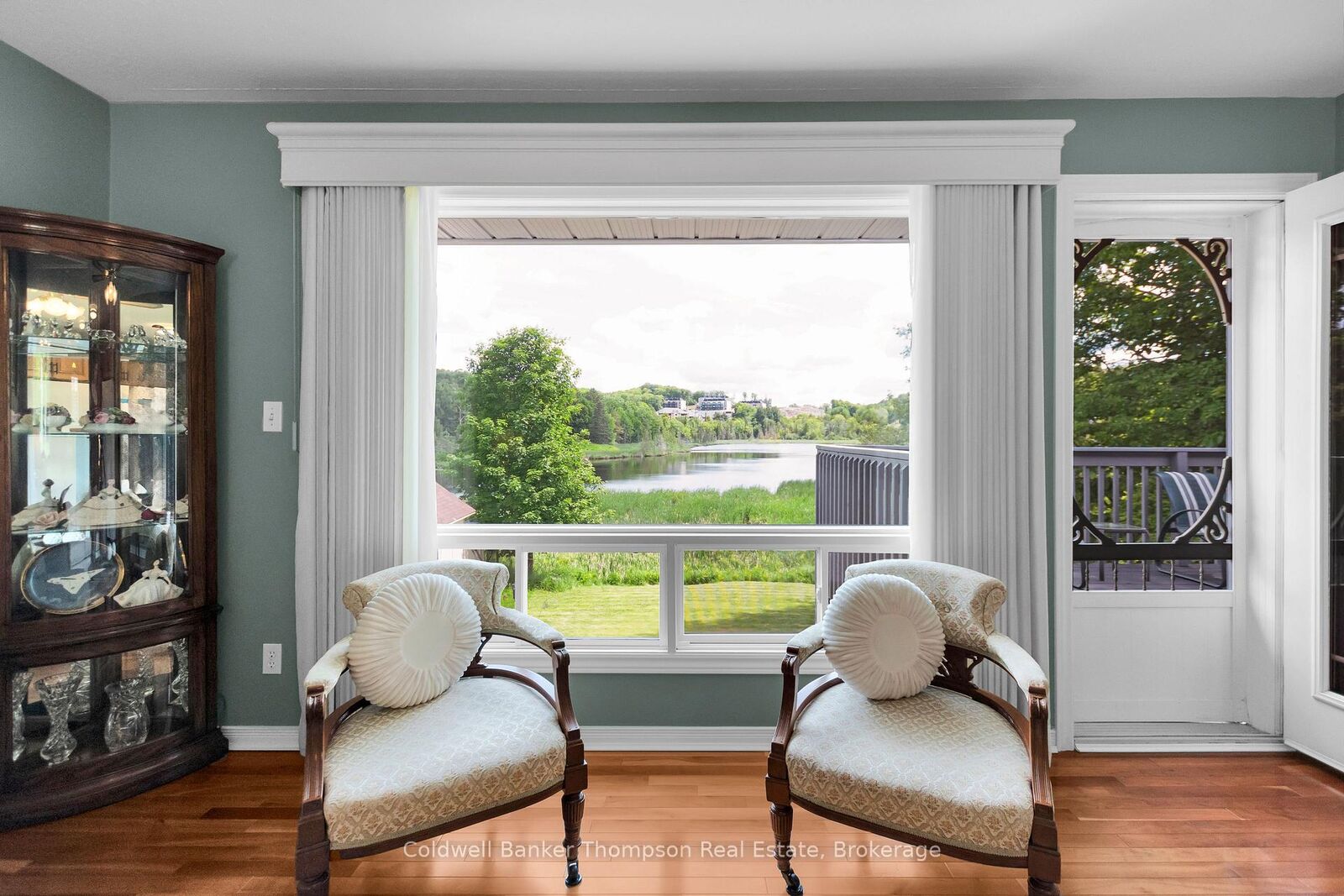 Property Photo:  94 Brunel Road  ON P1H 1R1 