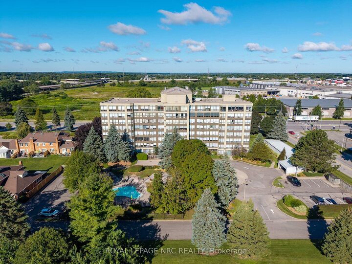 Property Photo:  5100 Dorchester Road #606  ON L2E 7H4 