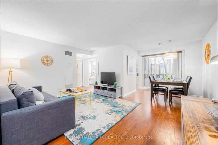 3 Rean Drive 112 — photo 1