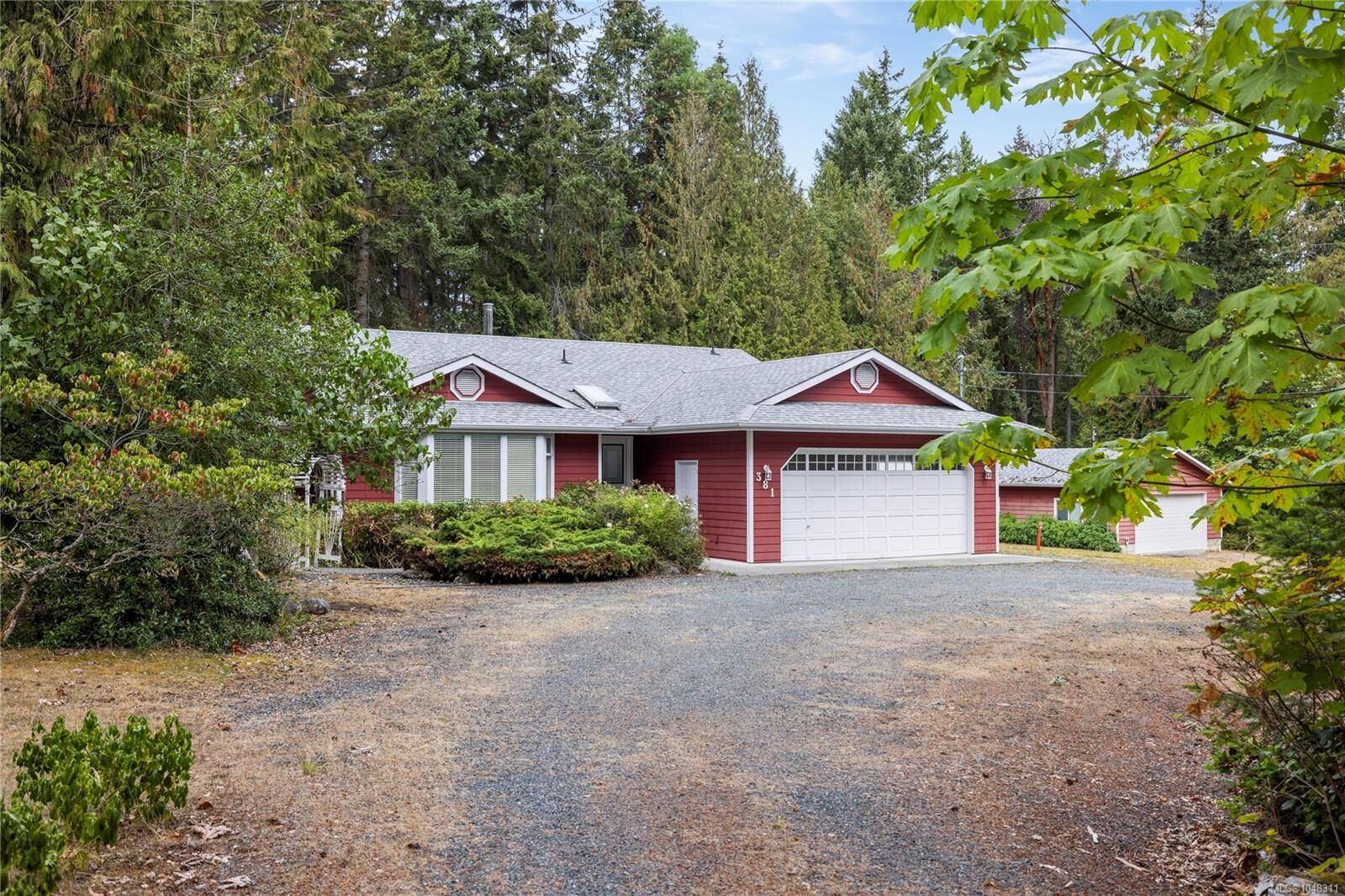 Property Photo:  381 Fourneau Way  BC V9P 2J8 
